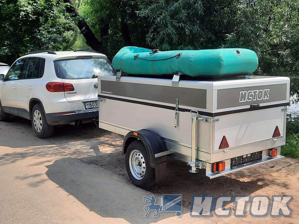 Legkovoj Pritsep S Alyuminievymi Bortami I Kryshkoj 3